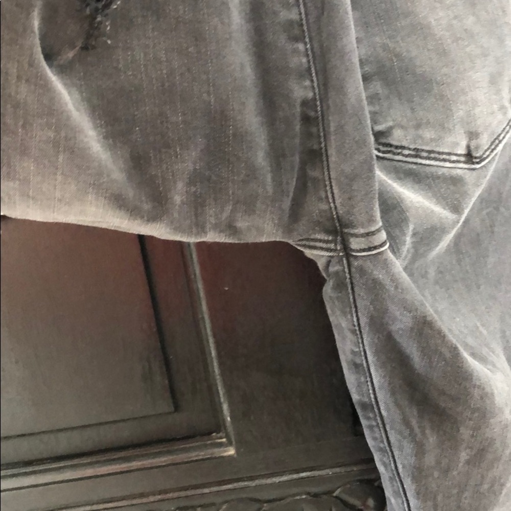 🔥SALE🔥Frame Jeans - Picture 7 of 8